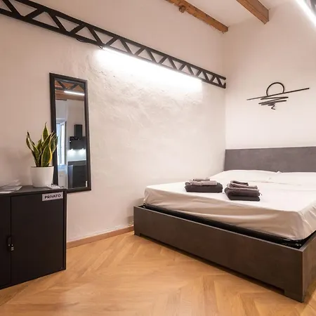 Il Vicolo شقة ألغيرو
